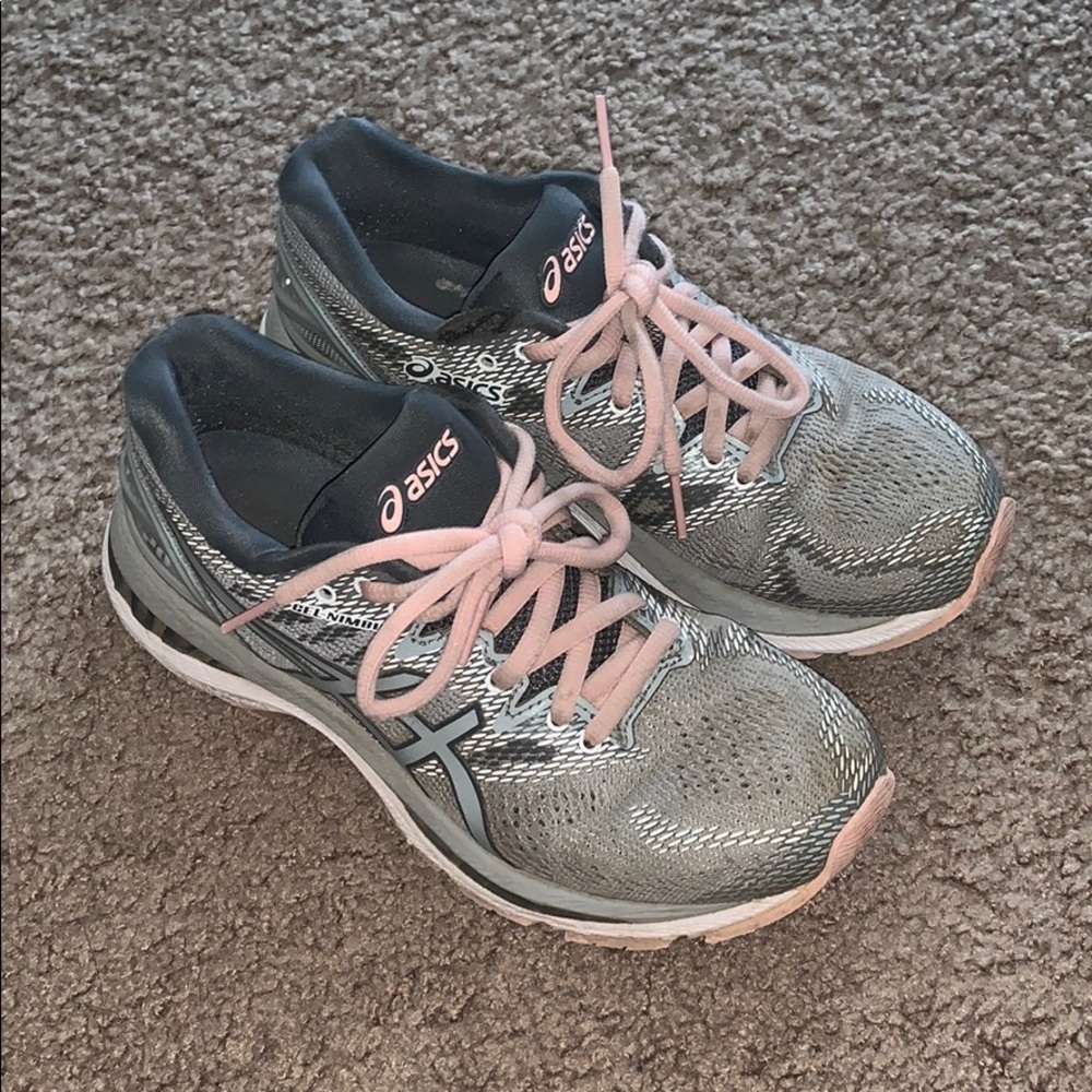 ASICS Gel Nimbus 20 sneakers